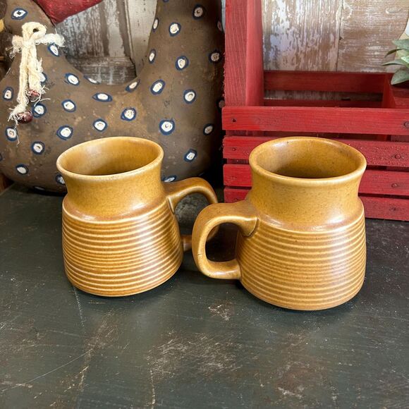 Denby Langley "Canterbury" Mugs, Burnt Yellow Stoneware - Picture 6 of 6